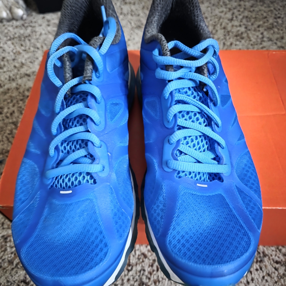 Nike Women's Blue Running Shoes - Picture 4 of 4
